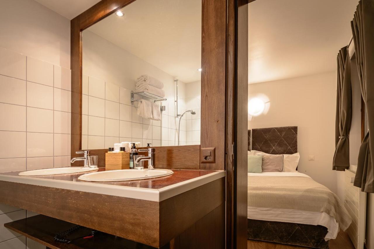 Central Hotel Вербиер Екстериор снимка